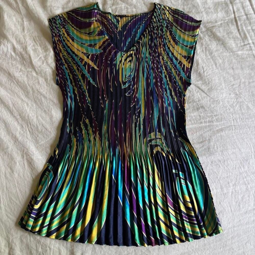 Vintage Y2K Colorful Satin Accordion Pleated Top
